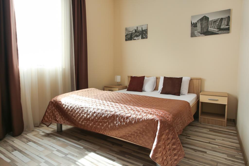 Hotel Hana โมสตาร์ ภายนอก รูปภาพ