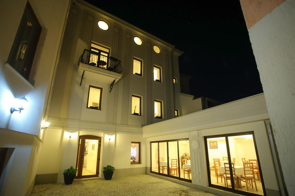 Hotel Hana โมสตาร์ ภายนอก รูปภาพ