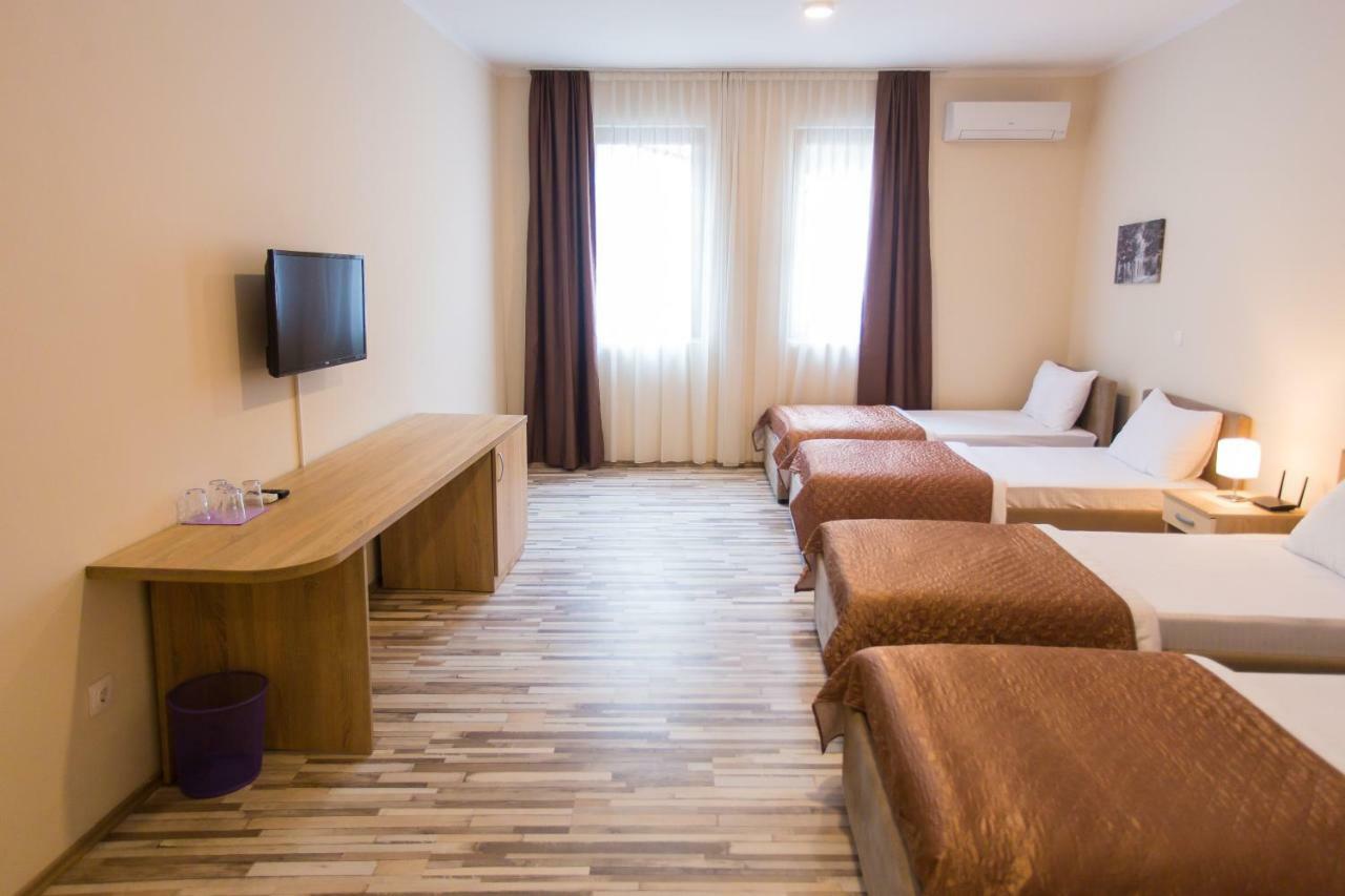 Hotel Hana โมสตาร์ ภายนอก รูปภาพ